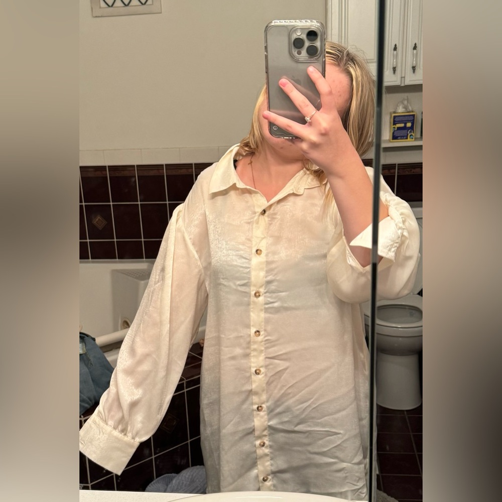 Dress / shirt